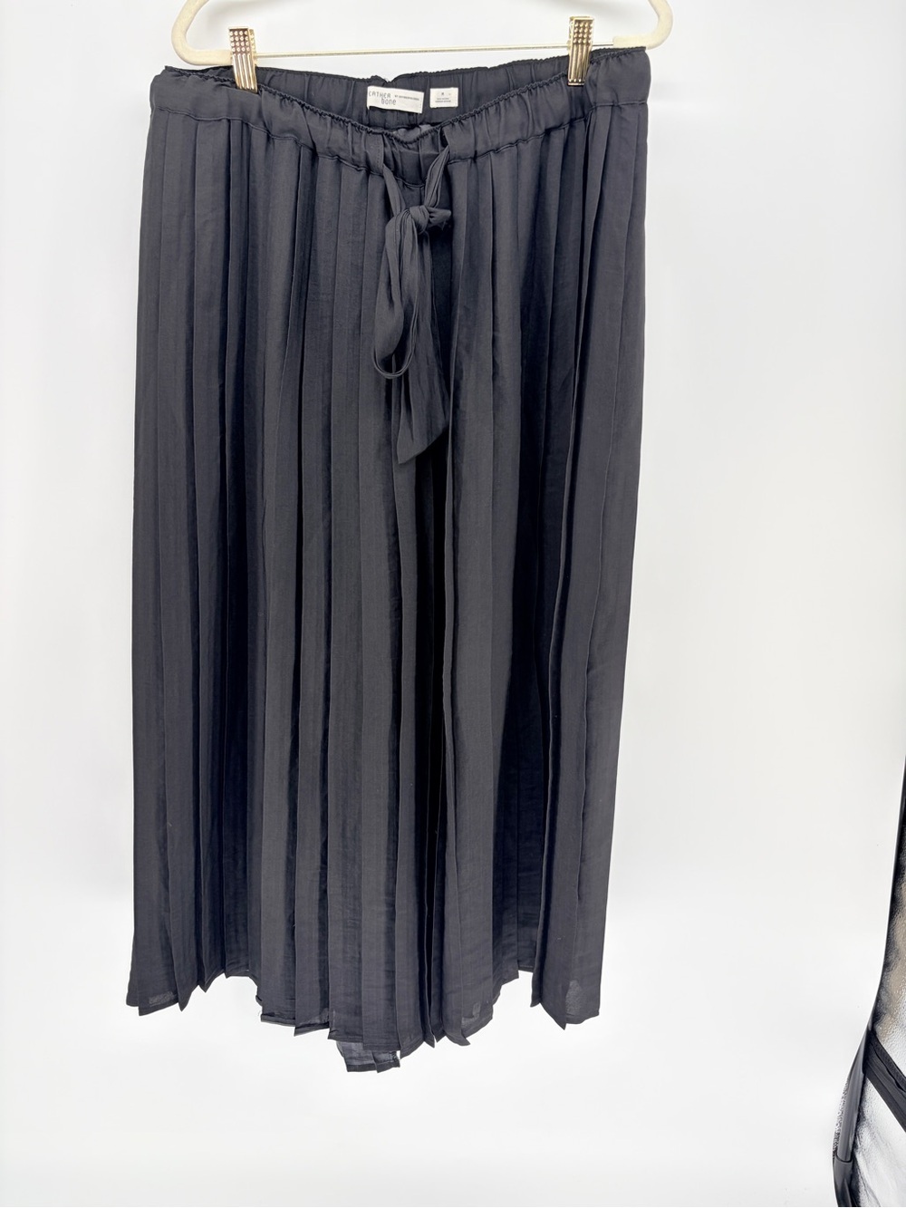 Feather Bone by Anthropologie Pleated Wide Leg Palazzo Culotte Pants Sz M Black